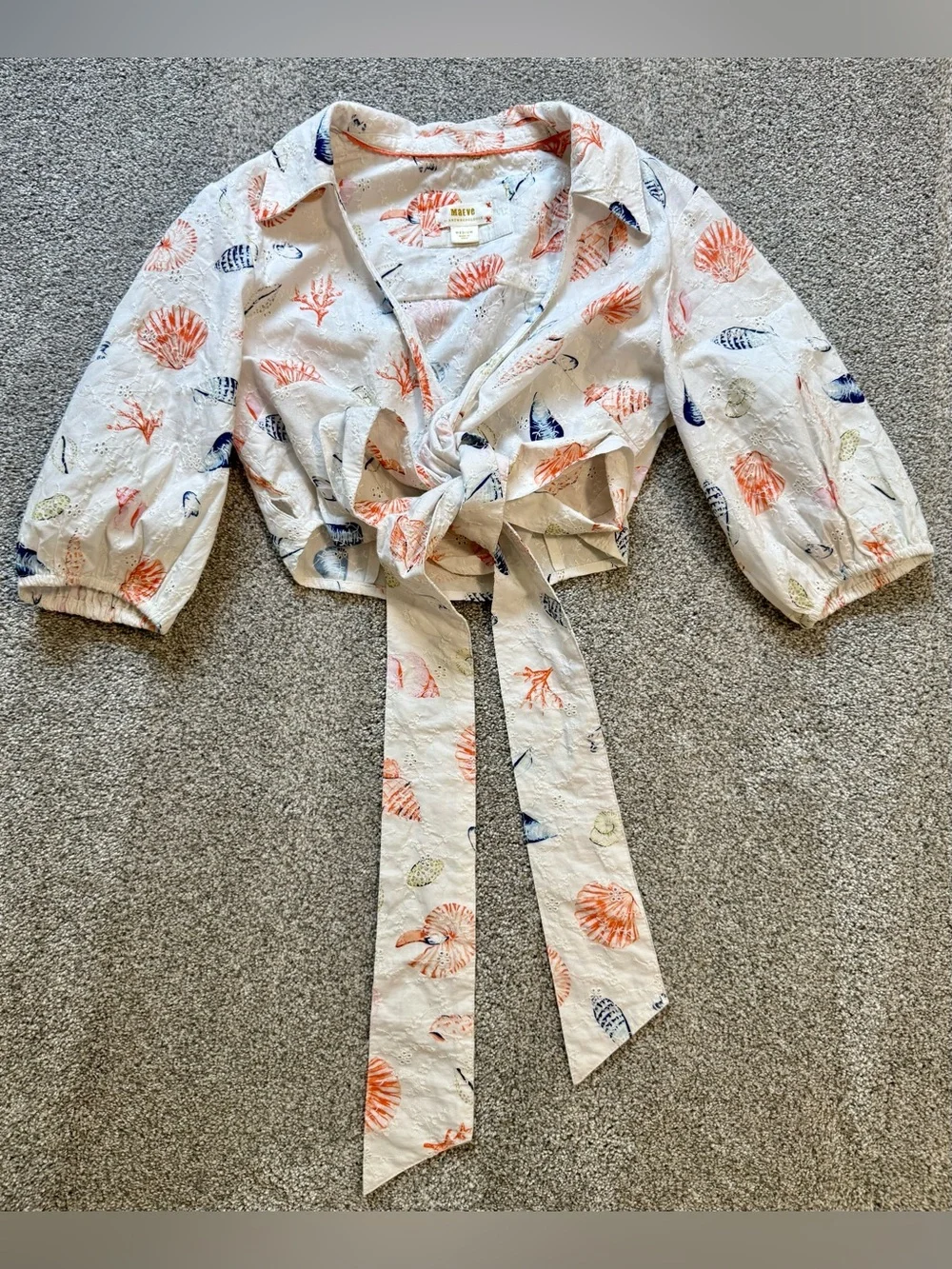 Anthropology Maeve Size Medium cropped blouse, Seashell Print Tie-Front Top